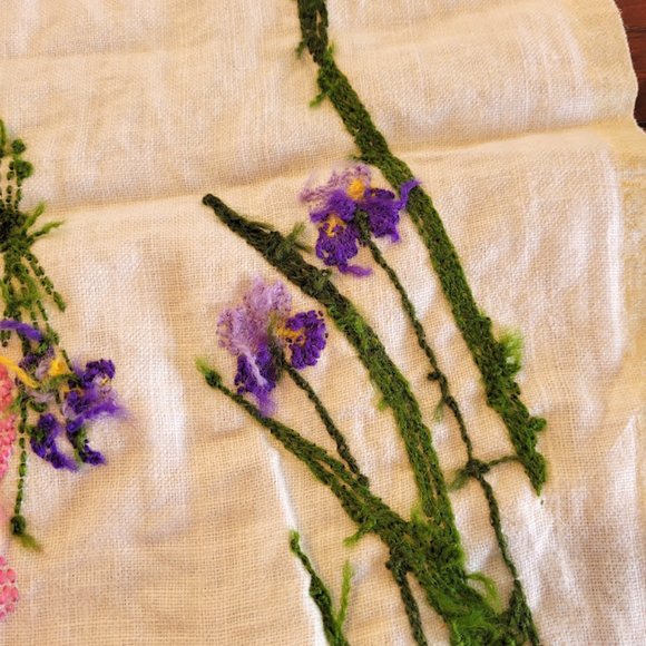 Vintage 1972 Embroidery Handmade Asian Lady Geisha Iris Slow Stitch Cottagecore - Picture 5 of 14